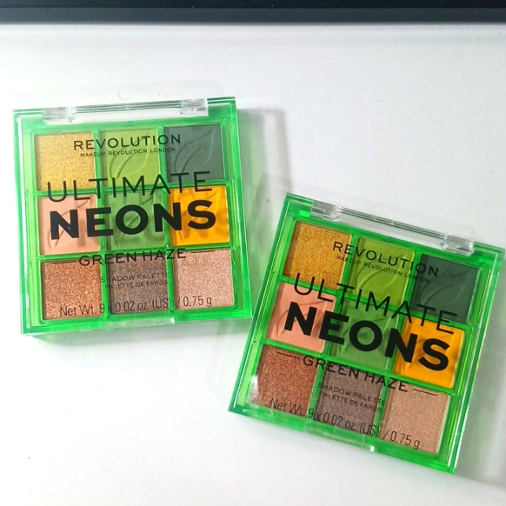 Revolution Ultimate Neons Travel Eyeshdow Palette New 2pc Metallics and shimmer
